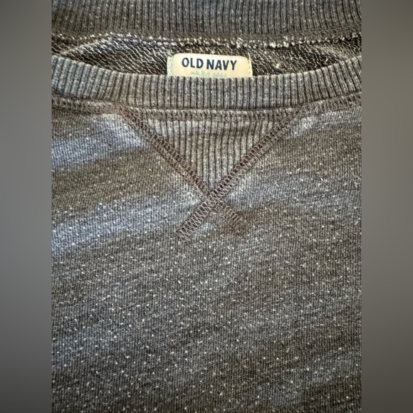 Old navy gray sweatshirt/ short set - Picture 3 of 3